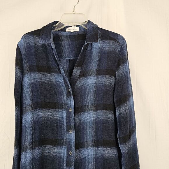 Bella Dahl Classic Button Down - Admiral Blue Plaid Women’s Size XS Blouse - Picture 5 of 8